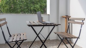 Comfort Apartment, 1 Double Bed with Sofa bed, Kitchen | Balcony - Milan Style Apartment  (Milan)