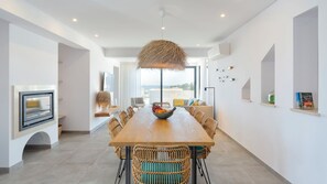 Dining - Casas de Carvoeiro by SEVENCOLLECTION
Two-bedrooms Apartment with ocean view (Carvoeiro)