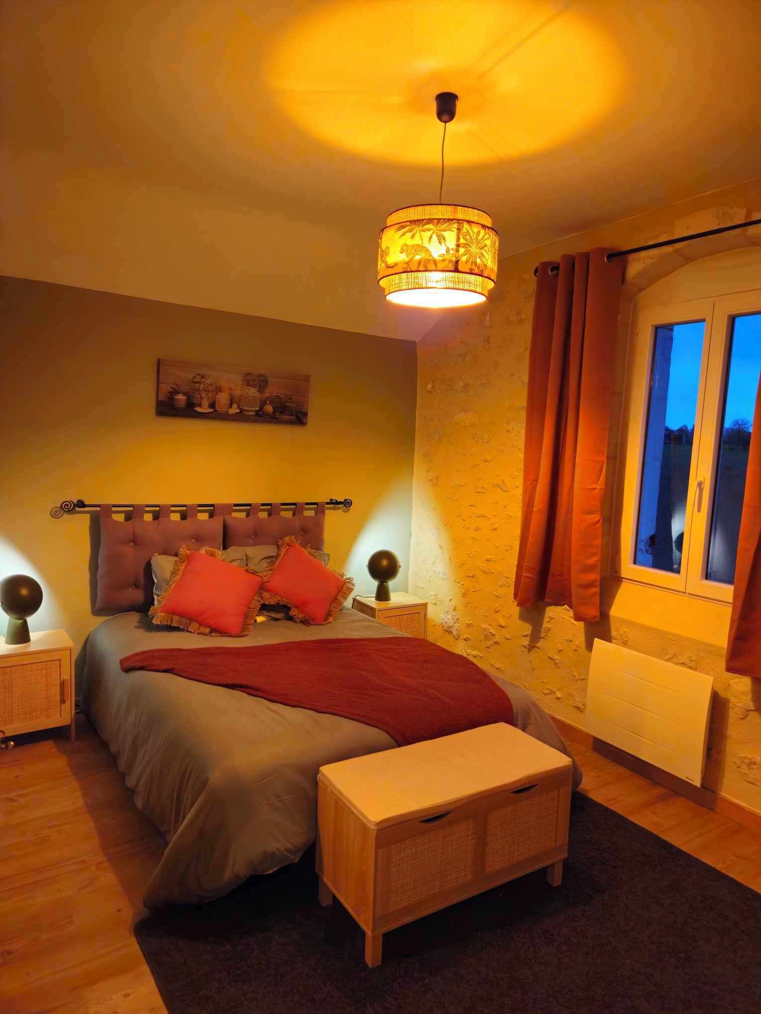 2 bedrooms, WiFi, bed sheets