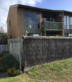 Exterior - Absolute Beachfront Port Elliot 1-14 Merrilli Plc (Port Elliot)