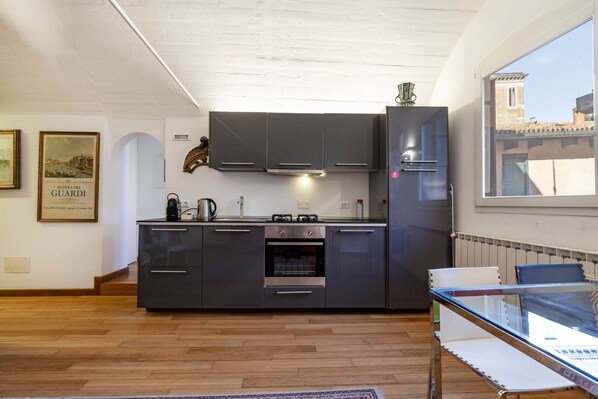 Fridge, microwave, oven, dishwasher