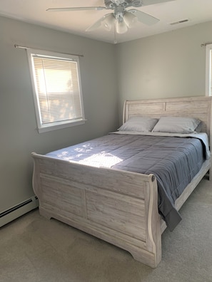 2 habitaciones, tabla de planchar con plancha, wifi y ropa de cama