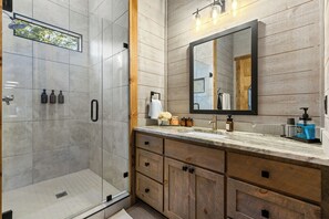 Eco-friendly toiletries, hair dryer, towels
