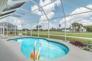 Casa, 4 habitaciones | Alberca | Alberca climatizada 