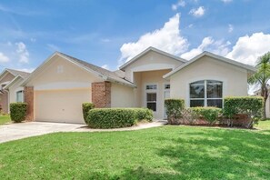 House, 4 Bedrooms | Exterior