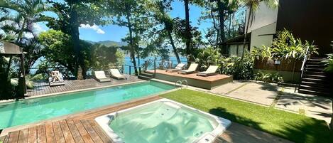 Basic Villa | Pool | Outdoor pool