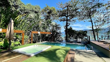 Basic Villa | Pool | Outdoor pool
