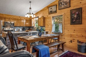 Dining - Private and Spacious Cabin with Hot Tub, Boss Toss Game, Pool Table and Arcade (Cosby)