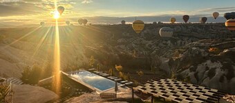 Be Still Alexa Smart Luxury Escape Adults Only