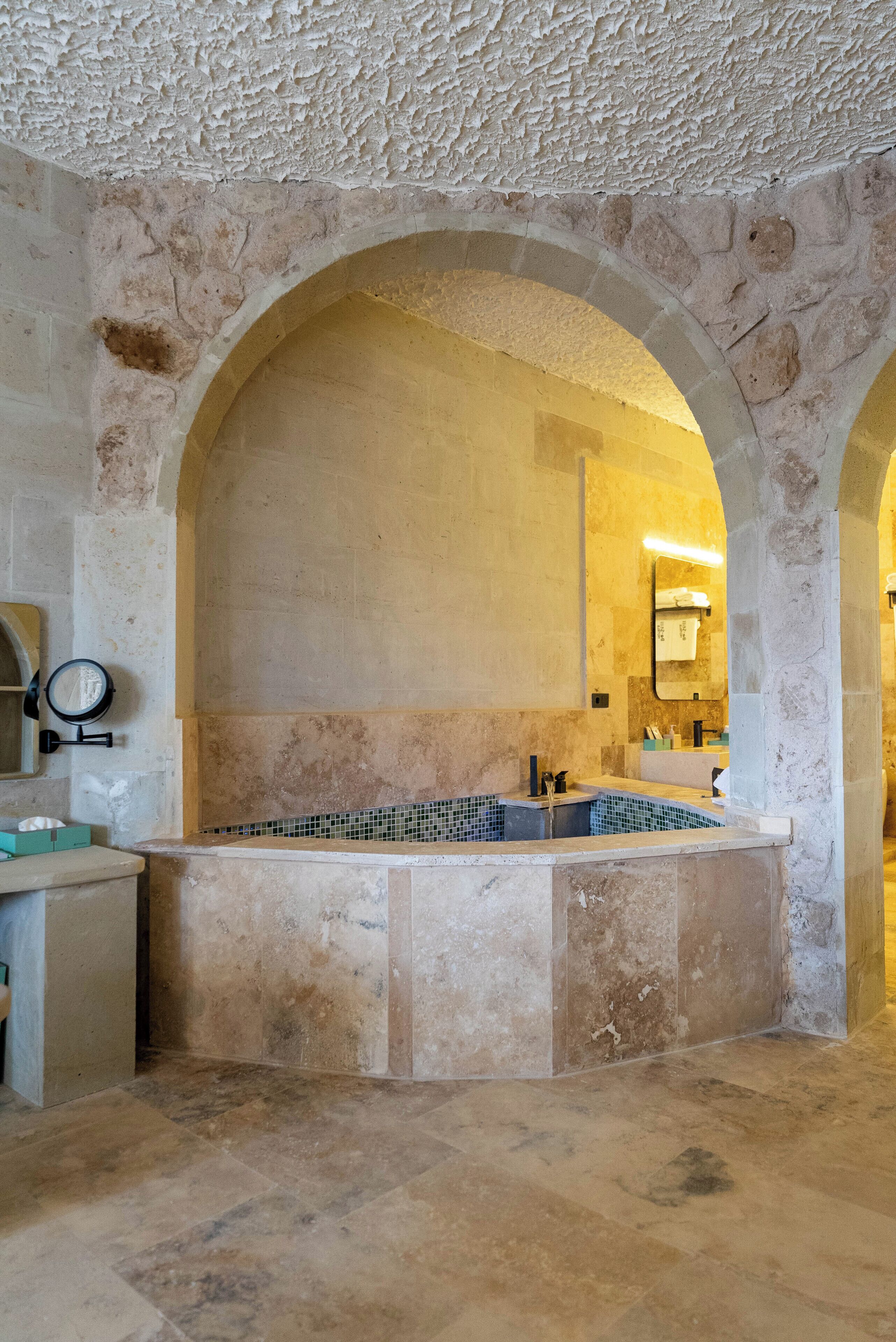 尊尚雙人房, 庭園景 | 高級寢具、記憶棉床墊、獨特設計、獨特裝修