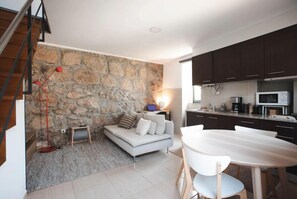 Duplex, 1 chambre | Aire de séjour