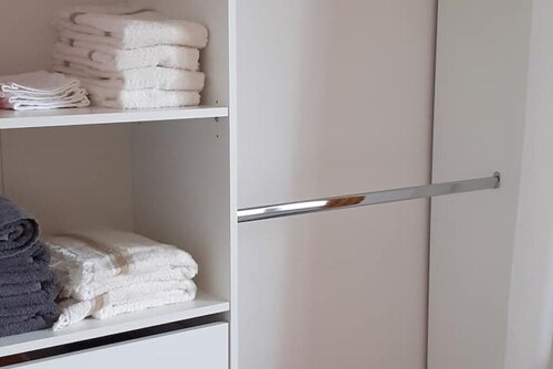 Gîte Rosemary étage dans maison

