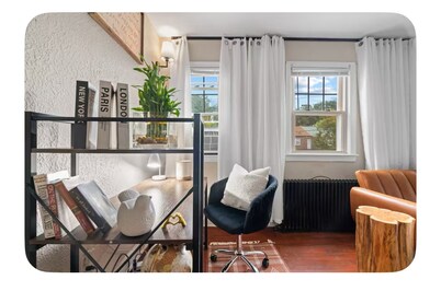 Capitol Hill King Bed Suite+Free Parking+Private Lounge