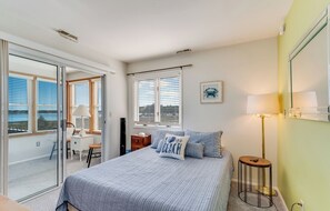 2 室のベッドルーム、WiFi (無料)、ベッドシーツ