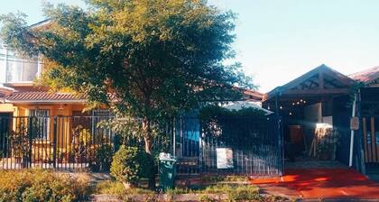 1-bedroom house in cool Santiago with AC, WiFi
