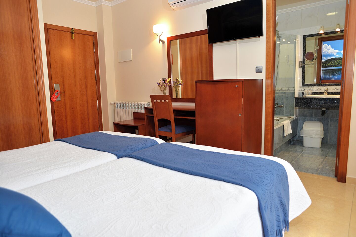 Photo - Hotel Portonovo