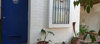 bedroom house with breakfas, wi fi, parking, feel like in your home