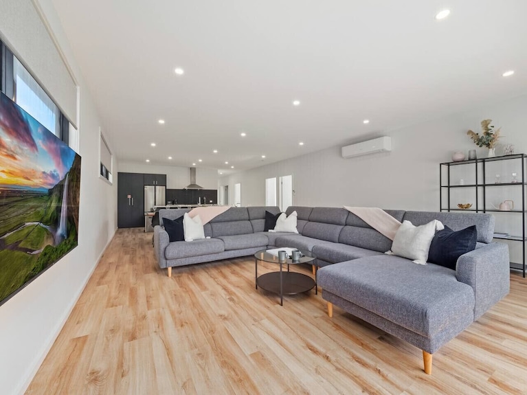 Westie | Jindabyne | Large And Central - Jindabyne