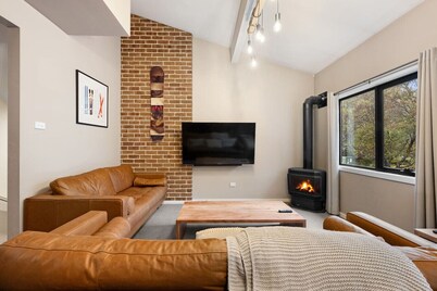 Cedar Creek Sanctuary | Thredbo | Budget-friendly