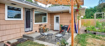 Guest Suite in Portland Area w/ Shared Patio