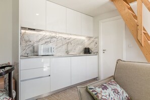 Interior - Homey Studio by PortoDreamStays (Porto)