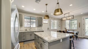 Unclassified image, 4 of 38, button - Games & Outdoor Seating: Cabin in Scenic Payson! (Payson)