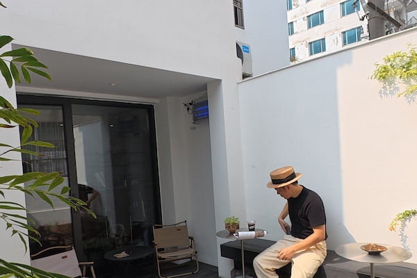 Superior Suite | Courtyard view