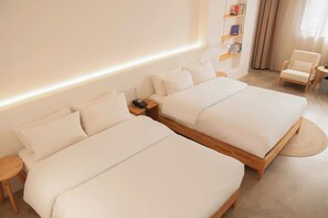 Superior-Zweibettzimmer | Hochwertige Bettwaren, Betten mit Memory-Foam-Matratzen