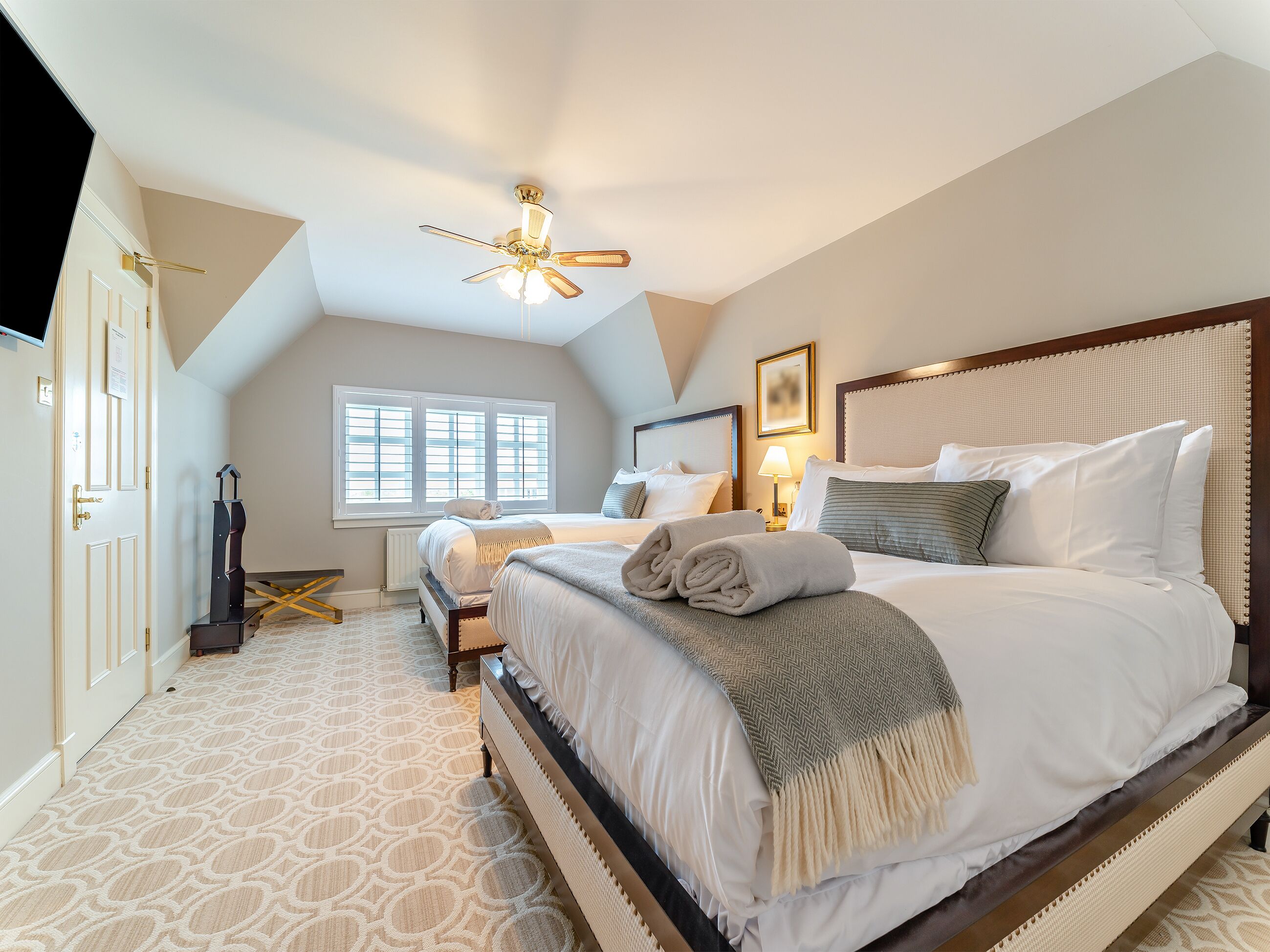2 habitaciones, wifi gratis y ropa de cama 