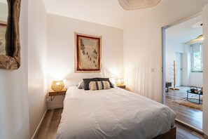 2 bedrooms, WiFi, bed sheets - Escapade in the Old Town (Annecy)