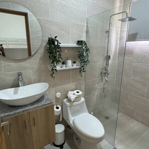 Shower, towels, soap, shampoo