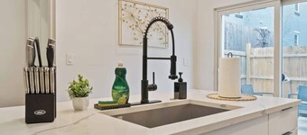 Special 2 Homes – 6BR Duplex | Perfect for Groups!