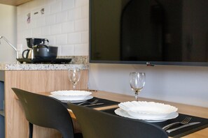 開放式客房 | 筆電工作空間、遮光布/窗簾、熨斗/熨衣板、免費無線上網