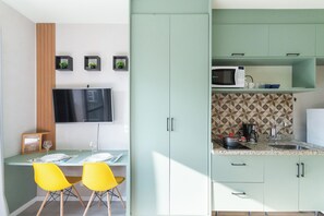 開放式客房 | 筆電工作空間、遮光布/窗簾、熨斗/熨衣板、免費無線上網