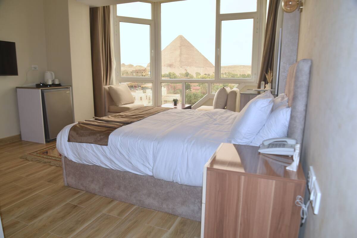 Luxury Twin Room, Hill View | Blackout curtains, soundproofing, iron/ironing board (on request)