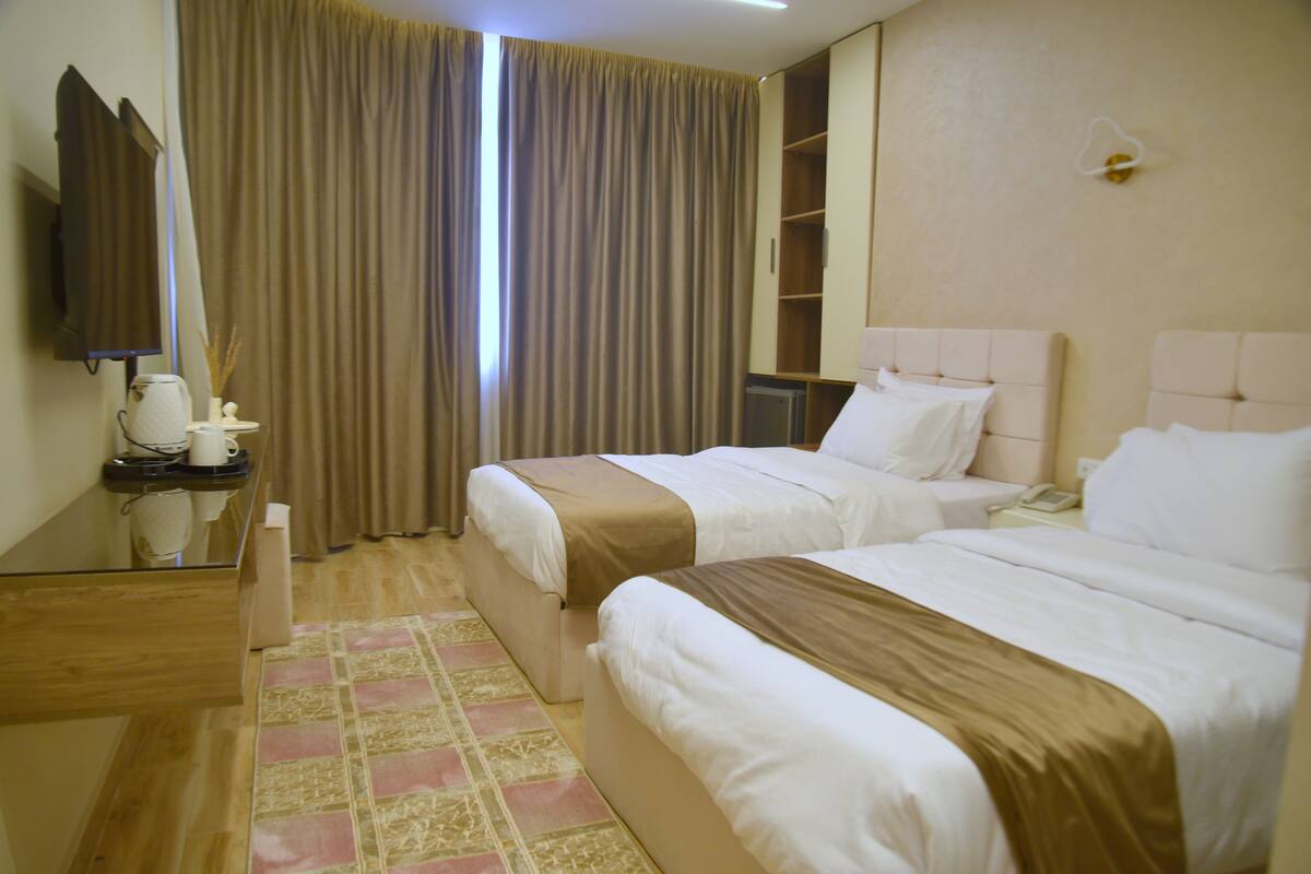 Luxury Double or Twin Room, Balcony, Mountain View | Blackout curtains, soundproofing, iron/ironing board (on request)