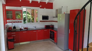 Comfort-Villa, Gartenblick | Wohnbereich