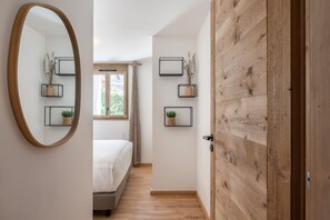 3 dormitoris, planxa i posts de planxar, wifi gratuïta i roba de llit 