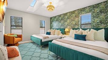 5 slaapkamers, een strijkplank/strijkijzer, reisbedje, gratis wifi