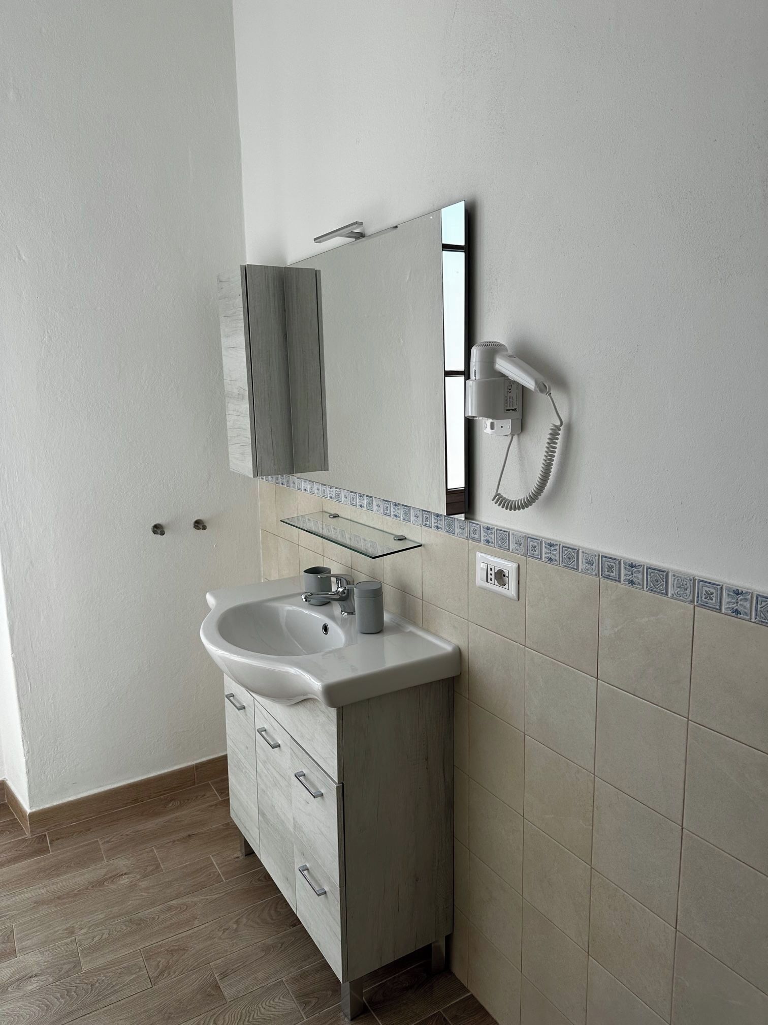 Haartrockner, Handtücher