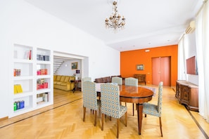 Interior - [Beachfront Apartment] Prestigious 200 square meters (Napoli)