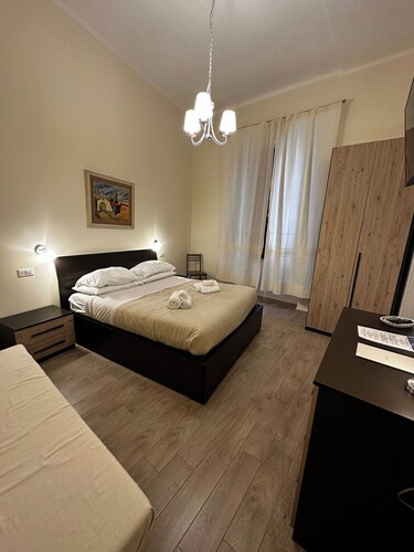 Double Room with private bathroom in Terralba (Oristano) – Ginestra