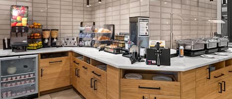Free daily buffet breakfast