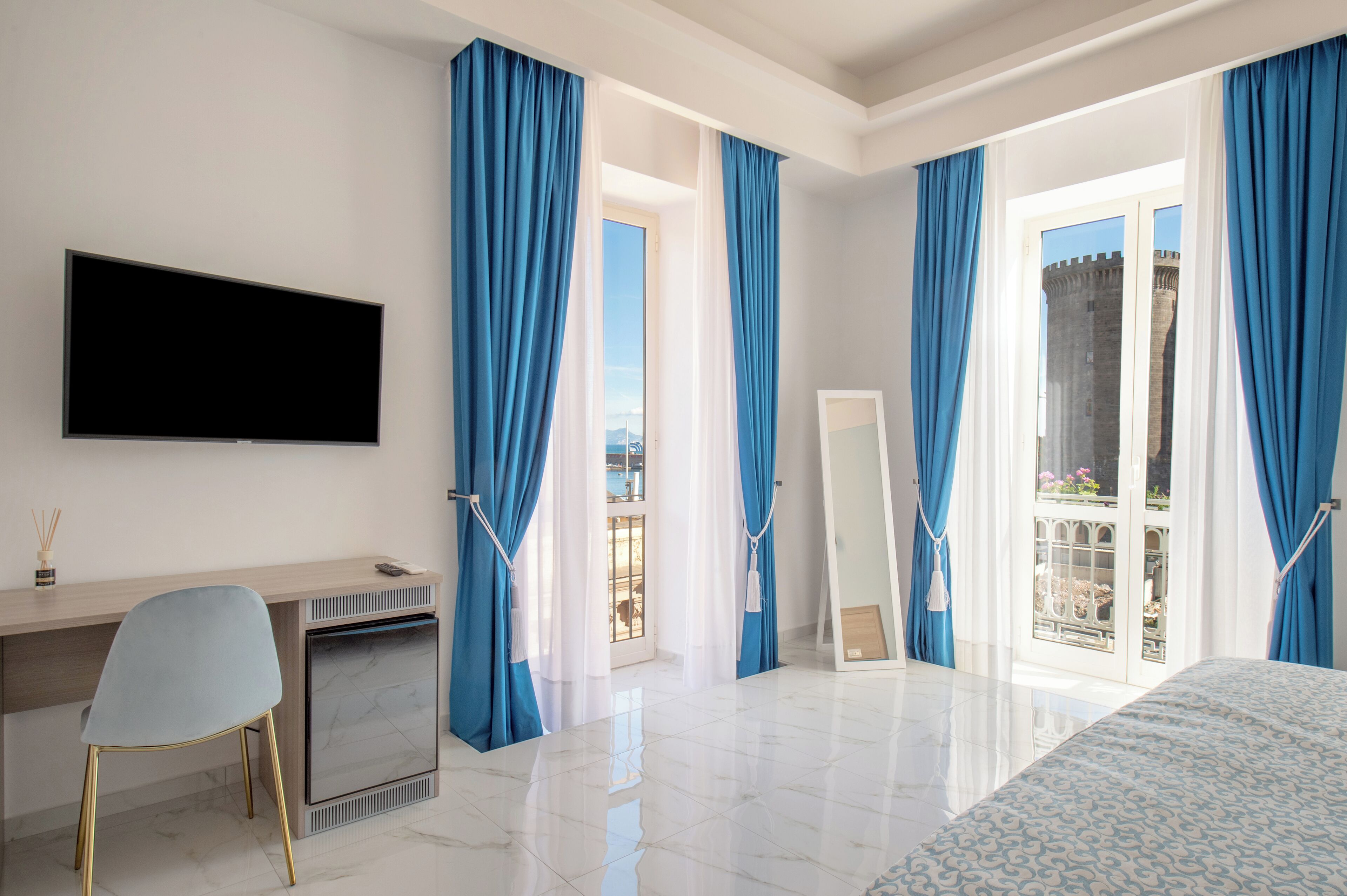 Photo - MAIN - Municipio