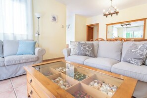 Interior - Casa Hermosa (L'Escala)