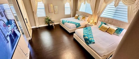 6 bedrooms, iron/ironing board, WiFi, bed sheets