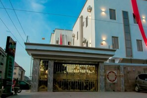 Exterior - 5 Star Saint Hotel  (Kano)