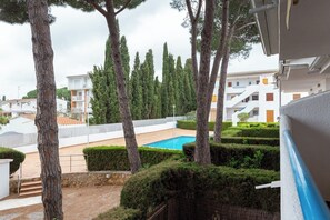 Pool - Blaumar Studio Apartment (L'Escala)