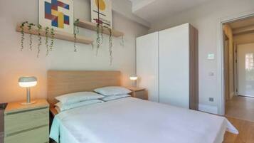 1 bedroom, desk, iron/ironing board, free WiFi