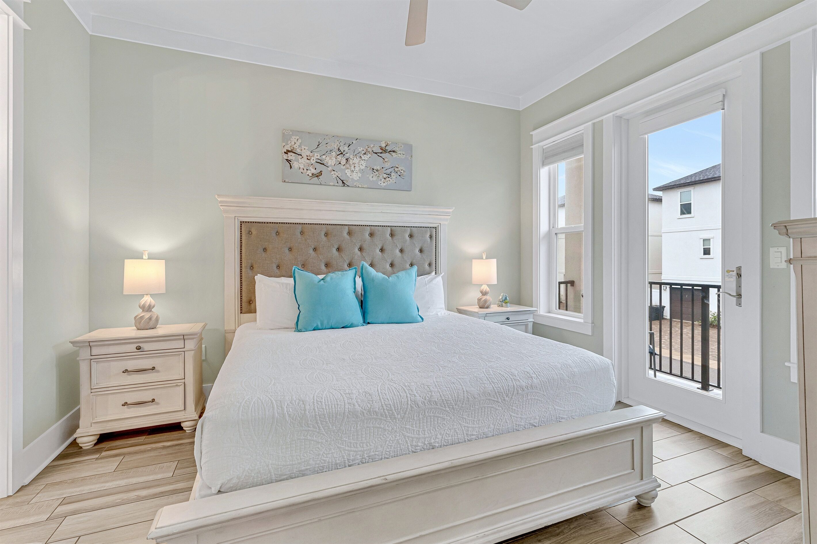 5 habitaciones, tabla de planchar con plancha y wifi gratis 